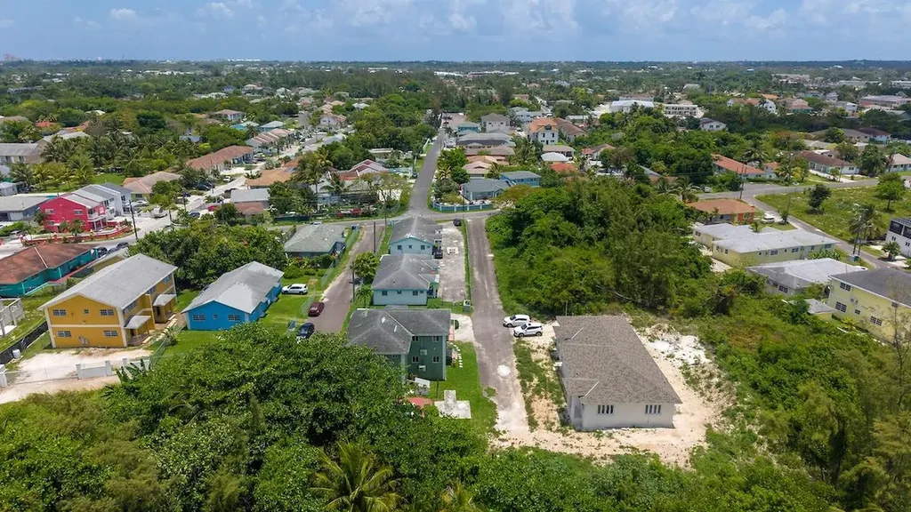 Kool Acres Duplex New Providence Paradise Island BS