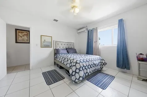Kool Acres Duplex New Providence Paradise Island BS