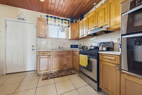 Kool Acres Duplex New Providence Paradise Island BS