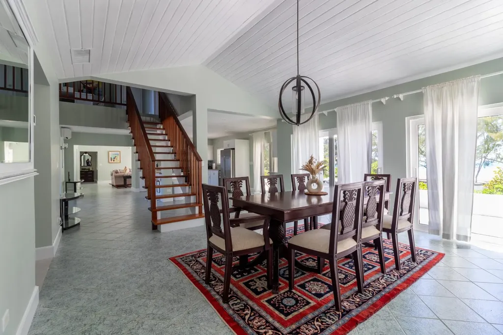 Villa Serenity, Long Isl Long Island BS