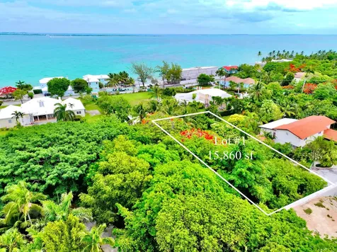 Winton Highway New Providence Paradise Island BS