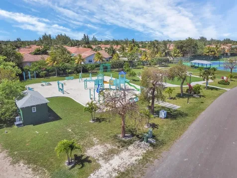 Palm Cay Lot 149 New Providence Paradise Island BS