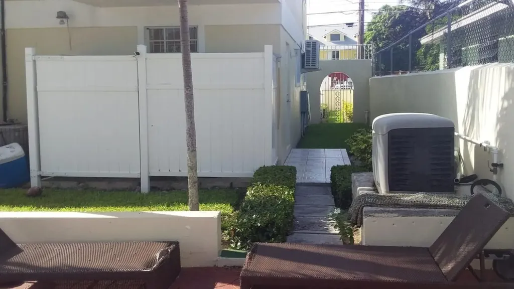 Sea Beach Estates New Providence Paradise Island BS