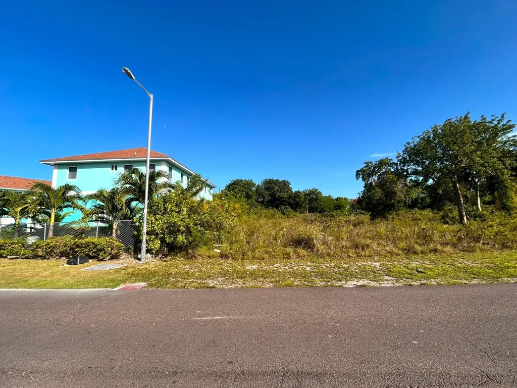 Lot 437 Twynam Heights New Providence Paradise Island BS