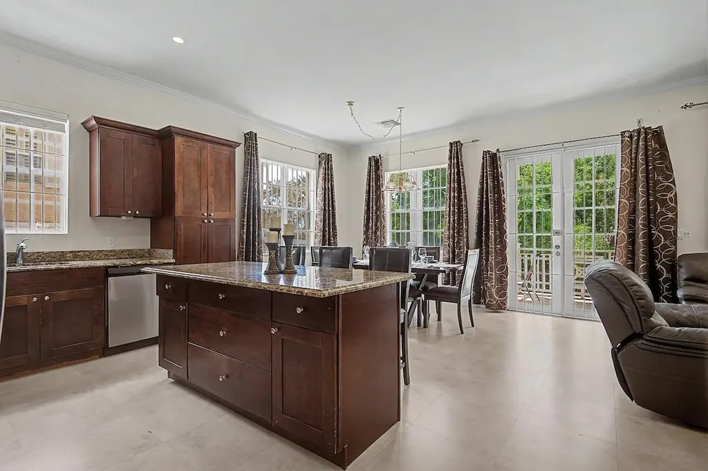 Balmoral New Providence Paradise Island BS