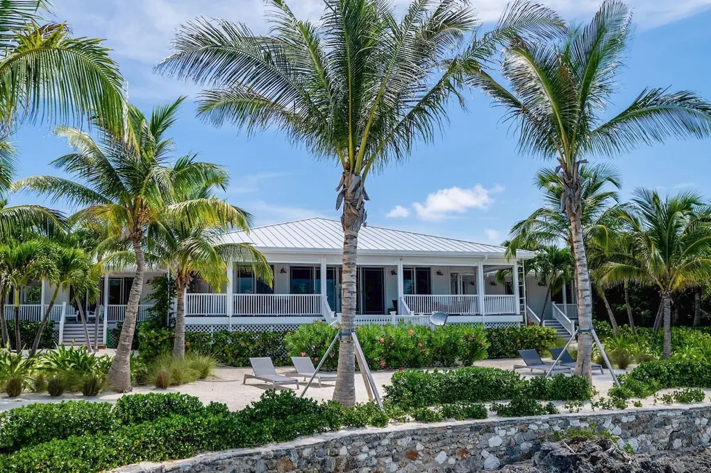 #38 Seaside Drive Abaco BS