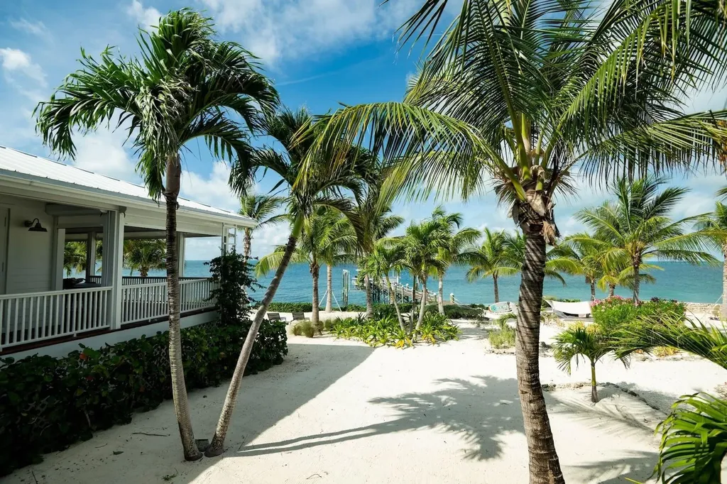 #38 Seaside Drive Abaco BS