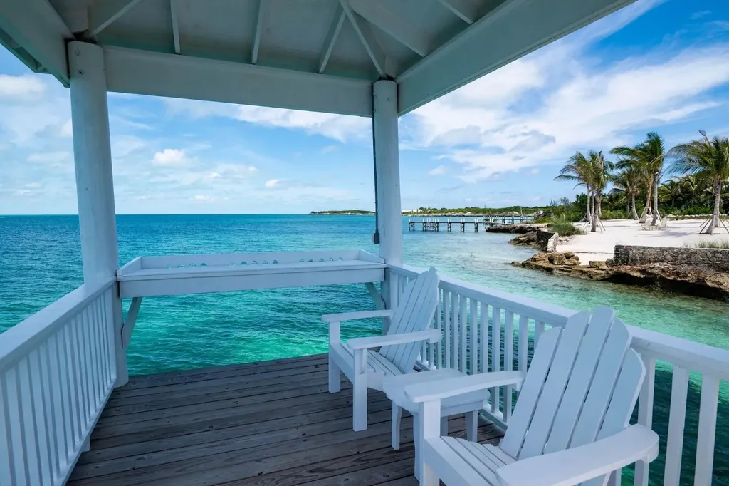 #38 Seaside Drive Abaco BS