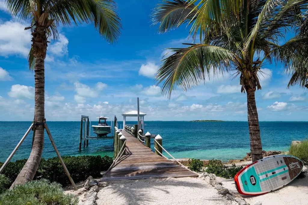 #38 Seaside Drive Abaco BS