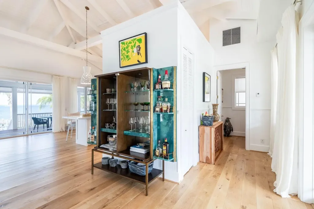 #38 Seaside Drive Abaco BS