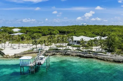#38 Seaside Drive Abaco BS