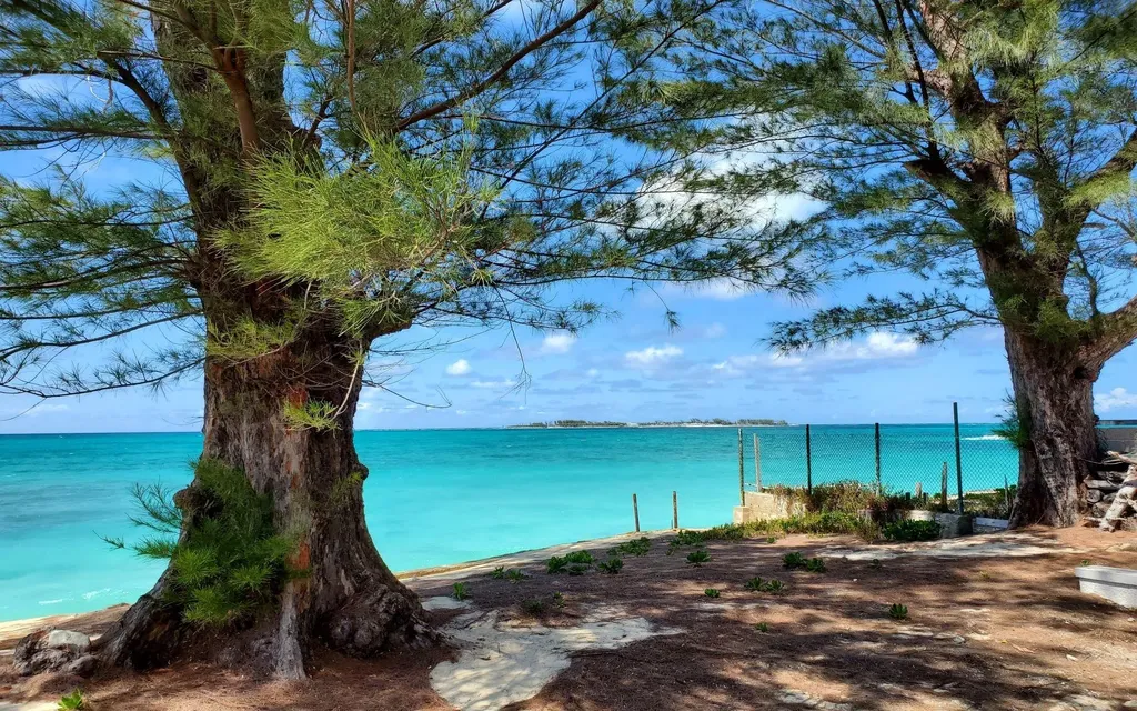 Seafoam, West Bay Street New Providence Paradise Island BS