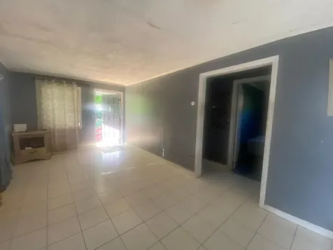 Davis Street 35 New Providence Paradise Island BS