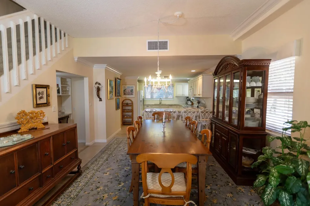 Bell Channel Club & Mar. Grand Bahama Freeport BS