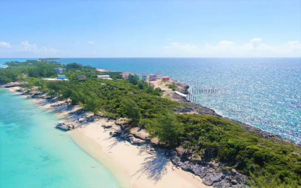 Lot 5, Island Adventures New Providence Paradise Island BS