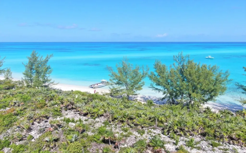 Lot 5, Island Adventures New Providence Paradise Island BS