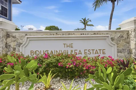 Delancy Street New Providence Paradise Island BS