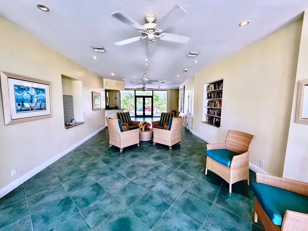 Silver Point Condominiums Grand Bahama Freeport BS
