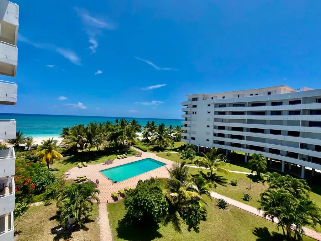 Silver Point Condominiums Grand Bahama Freeport BS