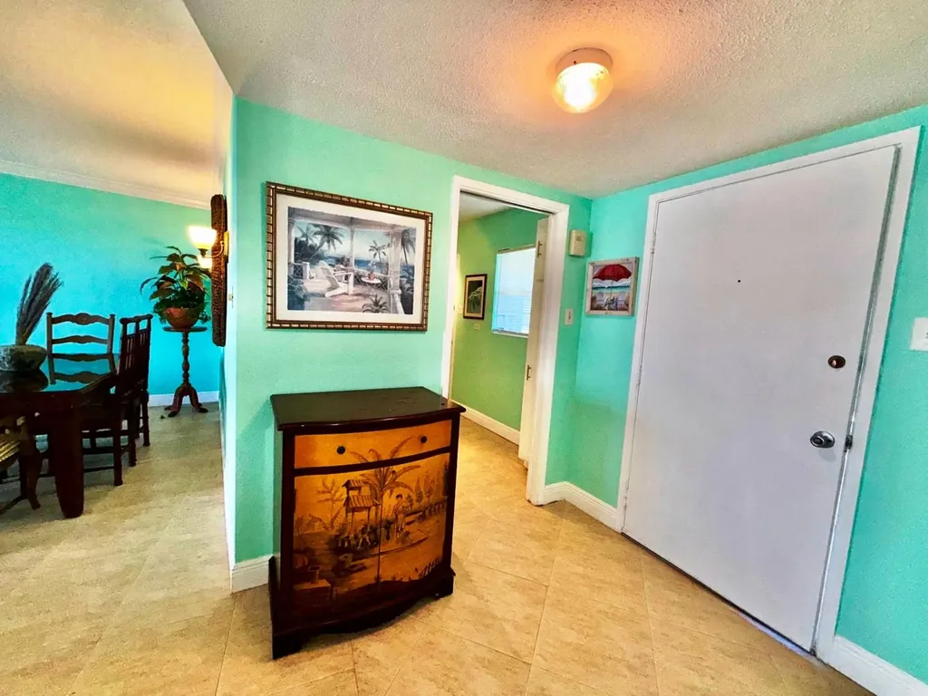 Silver Point Condominiums Grand Bahama Freeport BS