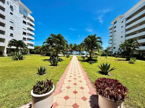 Silver Point Condominiums Grand Bahama Freeport BS