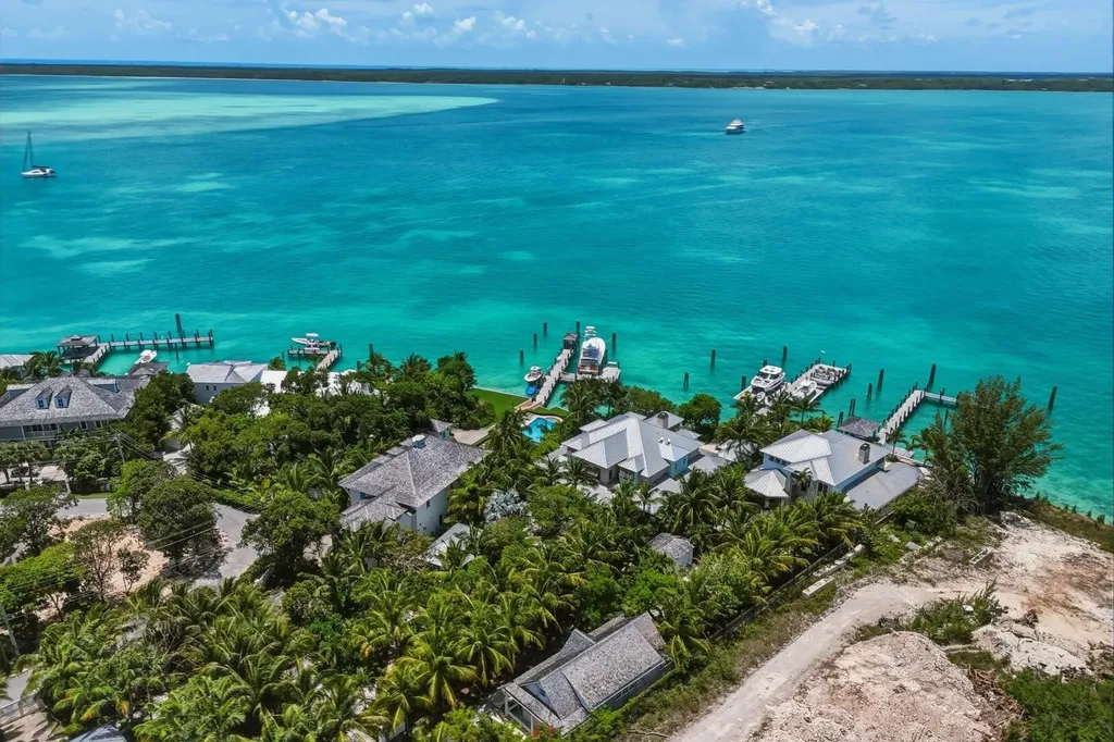Buttonwood Estate Eleuthera BS
