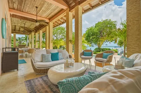 Buttonwood Estate Eleuthera BS