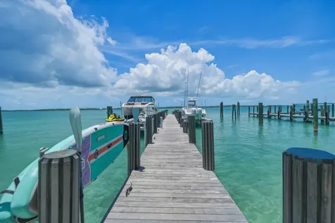 Buttonwood Estate Eleuthera BS