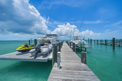 Buttonwood Estate Eleuthera BS