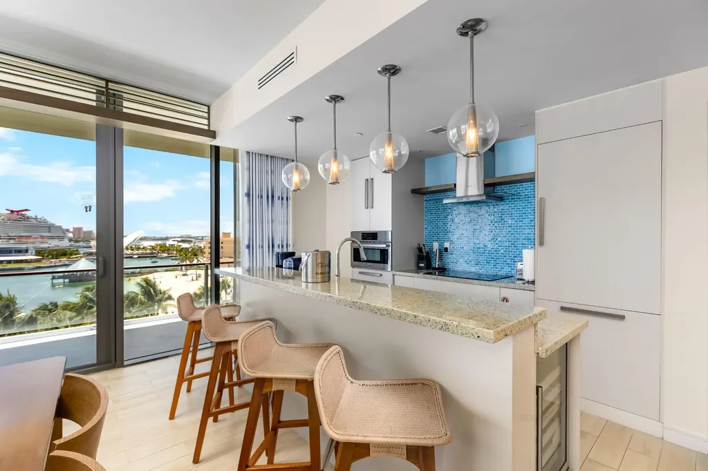 519 1 Particular Harbour New Providence Paradise Island BS