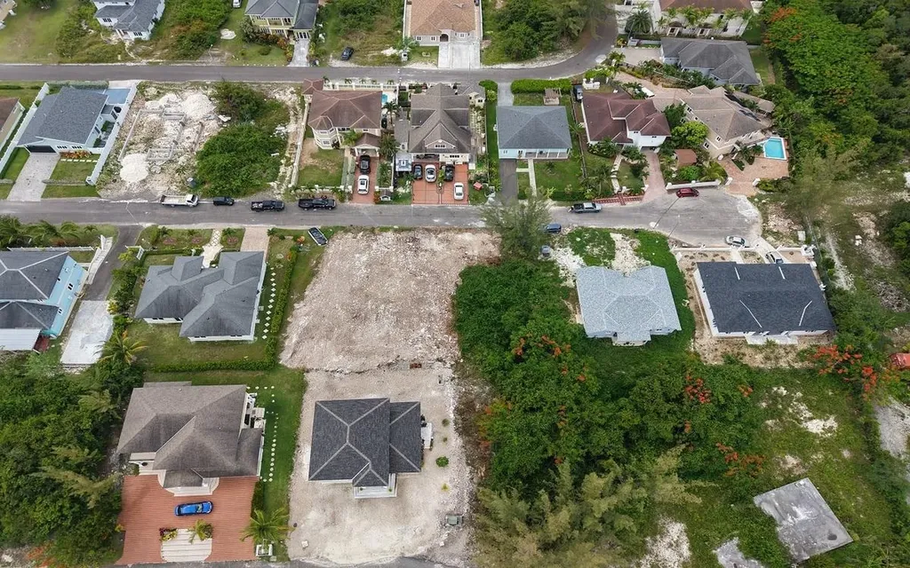 Lot 52, Dolphin Avenue New Providence Paradise Island BS