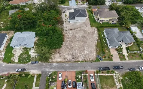 Lot 52, Dolphin Avenue New Providence Paradise Island BS