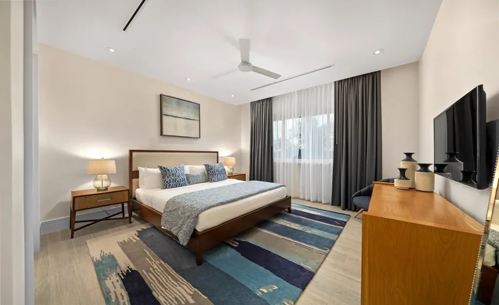 Thirty Six New Providence Paradise Island BS