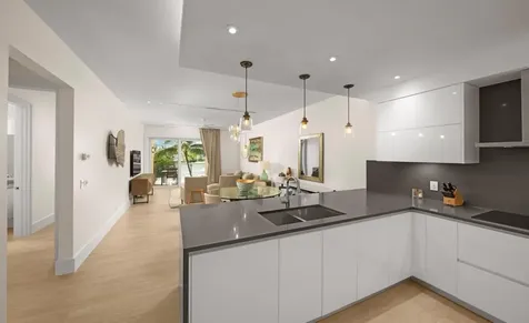 Thirty Six New Providence Paradise Island BS