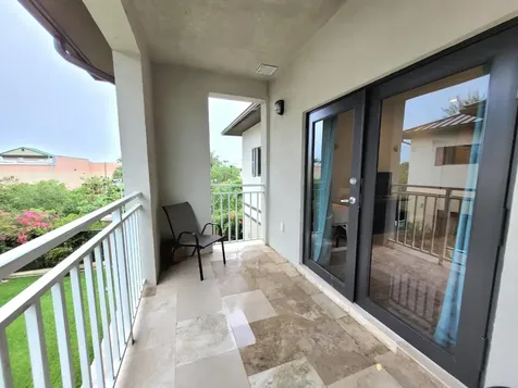 Venetian West 904 New Providence Paradise Island BS
