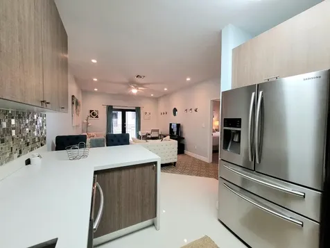 Venetian West 904 New Providence Paradise Island BS