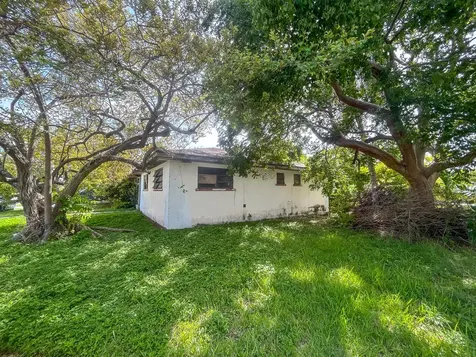 Quail Crescent 158 New Providence Paradise Island BS