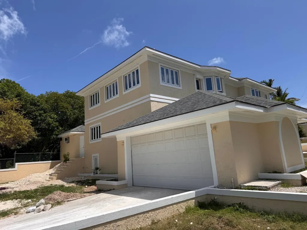 Sassoon Drive 28 New Providence Paradise Island BS