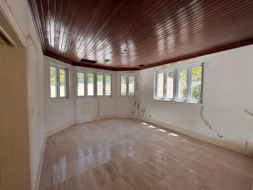 Sassoon Drive 28 New Providence Paradise Island BS