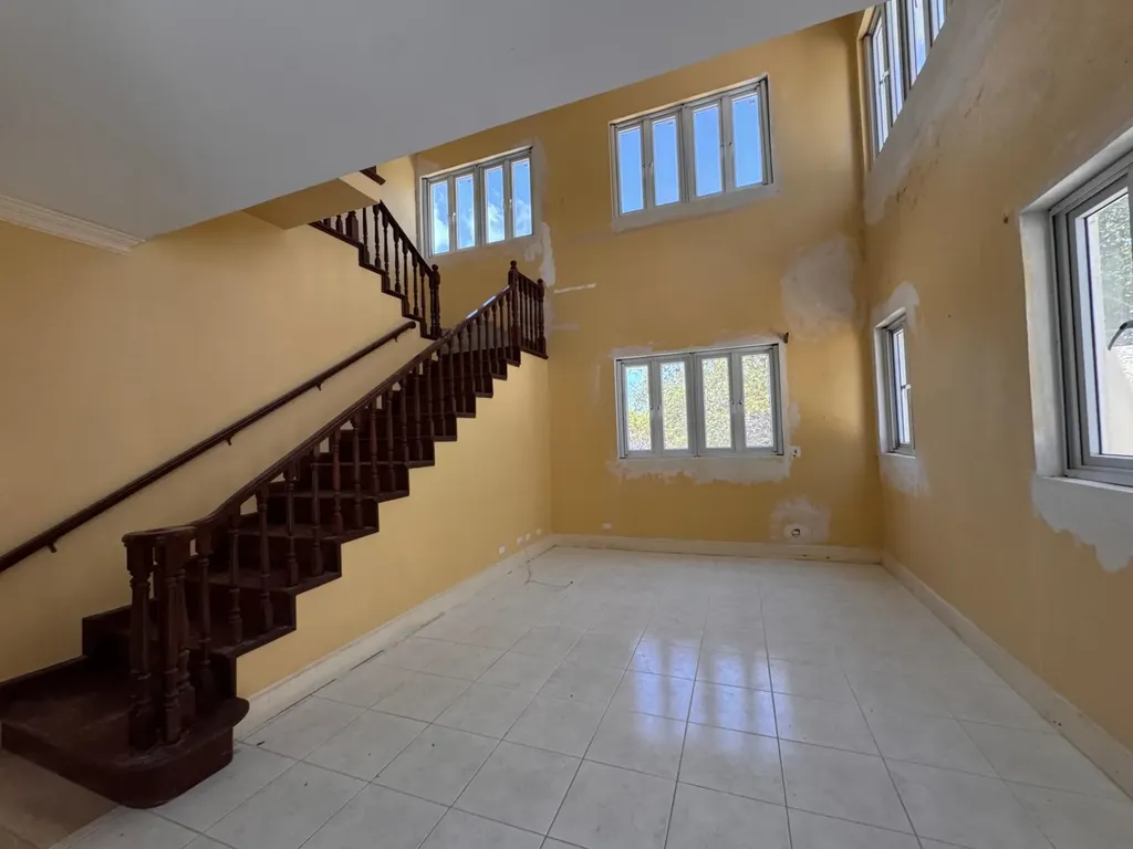 Sassoon Drive 28 New Providence Paradise Island BS