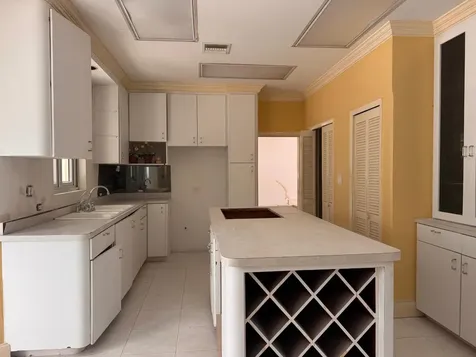 Sassoon Drive 28 New Providence Paradise Island BS