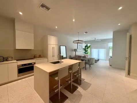 Westend New Providence Paradise Island BS