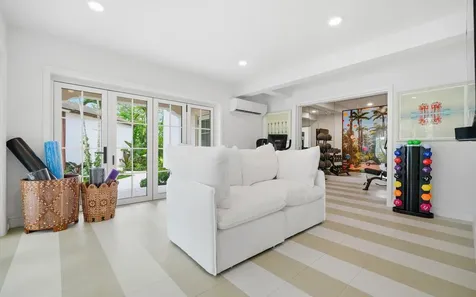 Cottage 105, Edgewater Drive New Providence Paradise Island BS