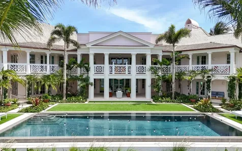 Cottage 105, Edgewater Drive New Providence Paradise Island BS