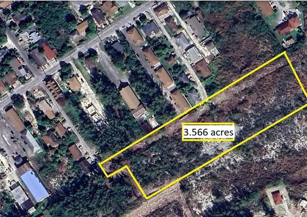 3.566 Acres Blue Hill Rd South Beach New Providence Paradise Island BS