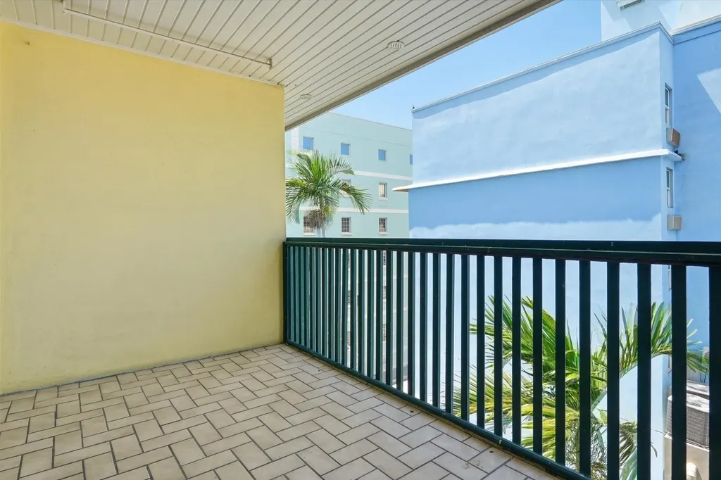 Town Court Condos New Providence Paradise Island BS