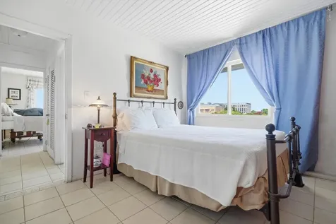 Town Court Condos New Providence Paradise Island BS