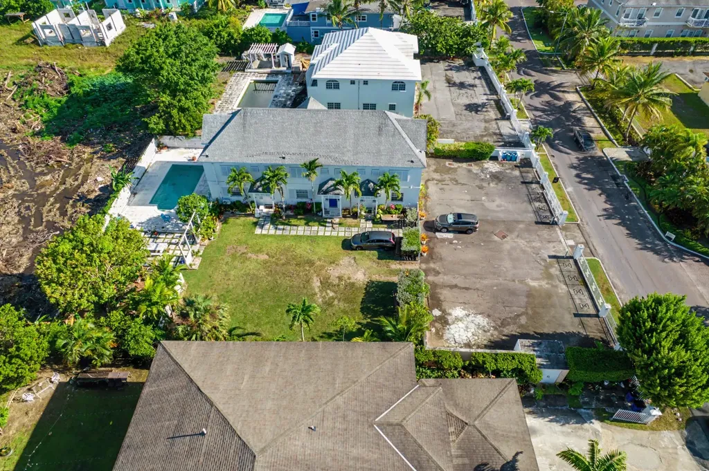 Bezaleel Court New Providence Paradise Island BS