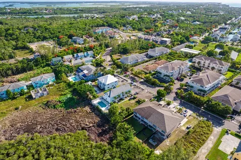 Bezaleel Court New Providence Paradise Island BS