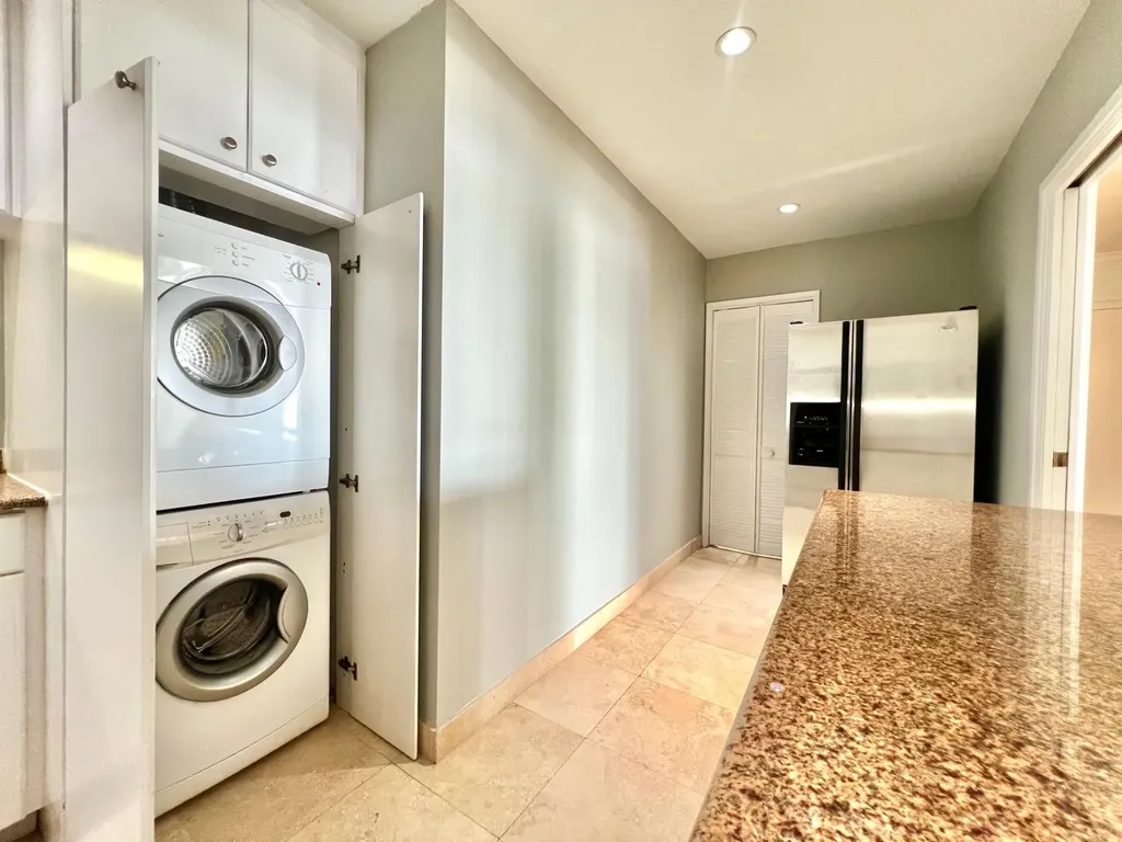 West Bay Street New Providence Paradise Island BS